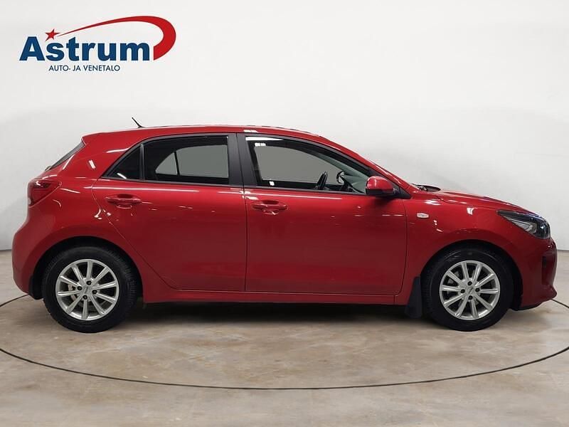 Käytetty Kia Rio Active 120 HP (88 kW) 2020 Punainen Viistoperä