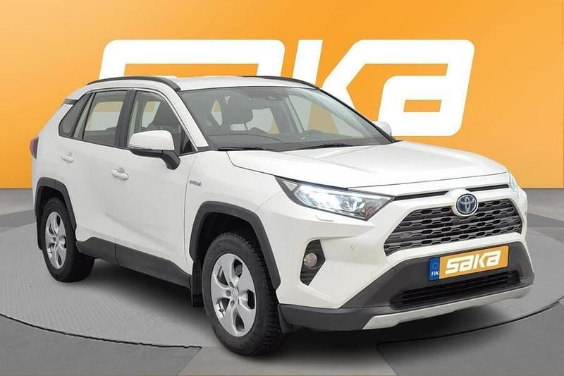 Käytetty Toyota RAV4 Hybrid Active 222 HP (163 kW) 2021 Katumaasturi