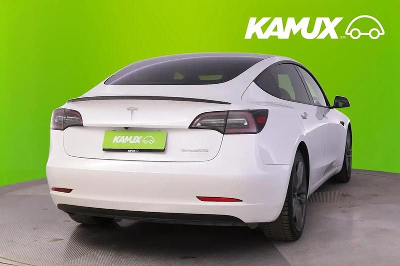 Käytetty Tesla Model 3 Performance 339 kW (462 HP) 2020 Valkoinen Sedan