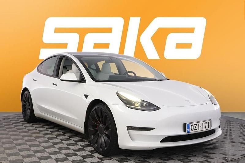 Käytetty 2021 Tesla Model 3 Performance Sedan | 28 600 € (Perustarjous) - Kuva 1/3