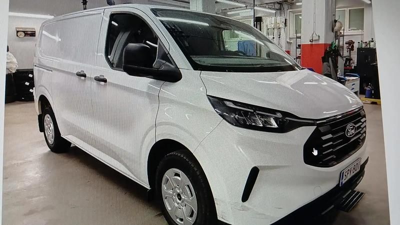 Valkoinen Käytetty 2024 Ford Transit Custom Van | 39 900 € (Perustarjous) - Kuva 1/4