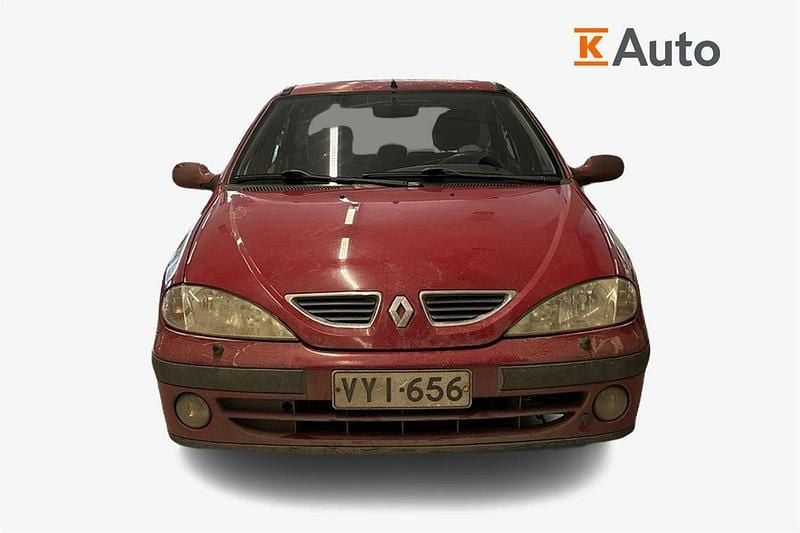 Käytetty Renault Mégane Authentique 95 HP (69 kW) 2001 Punainen Coupe - kaksiovinen