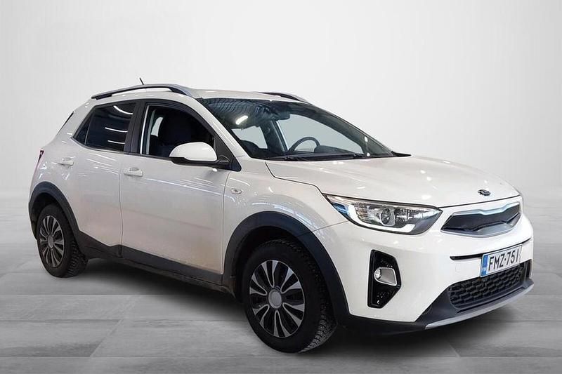 Käytetty Kia Stonic EX 120 HP (88 kW) 2018 Valkoinen Katumaasturi