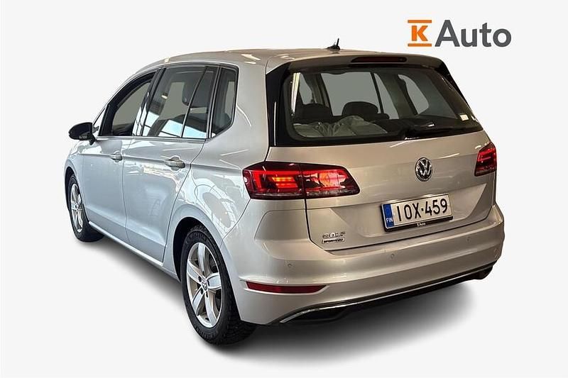 Käytetty VW Golf Sportsvan 150 HP (110 kW) 2020 Tila-auto