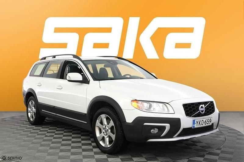 Käytetty 2014 Volvo XC70 Momentum Farmari | 19 700 € (Hyvä tarjous) - Kuva 1/3