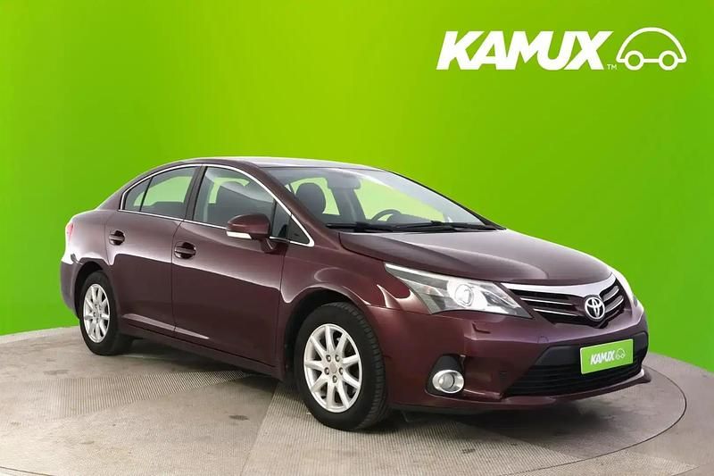 Punainen Käytetty 2012 Toyota Avensis Sol Sedan | 9 790 € (Hyvä tarjous) - Kuva 1/4