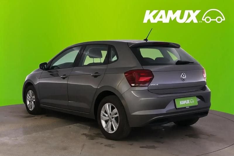 Käytetty VW Polo Comfortline 95 HP (69 kW) 2018 Hopea / harmaa Sedan
