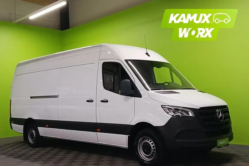 Valkoinen Käytetty 2022 Mercedes Sprinter Van | 35 790 € - Kuva 1/4