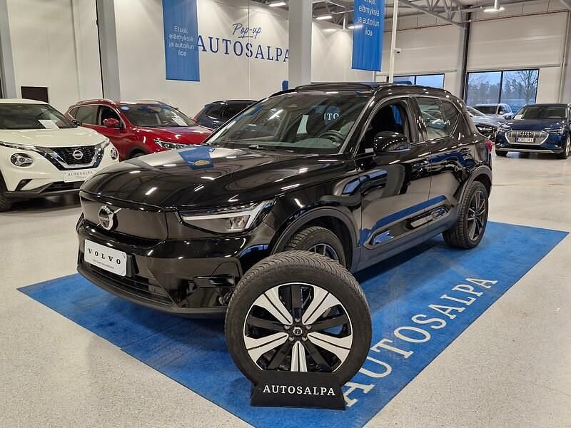 Käytetty Volvo XC40 Ultimate 185 kW (252 HP) 2023 Katumaasturi