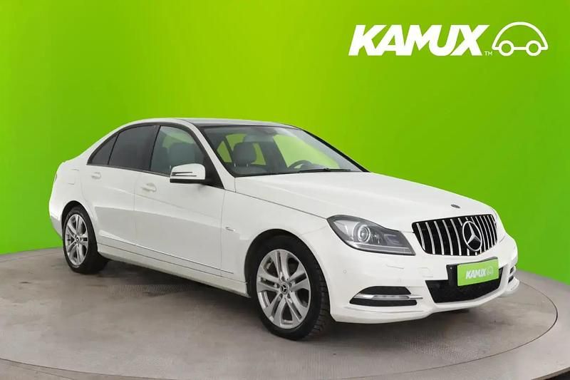 Valkoinen Käytetty 2011 Mercedes C200 Business Sedan | 11 690 € (Perustarjous) - Kuva 1/4