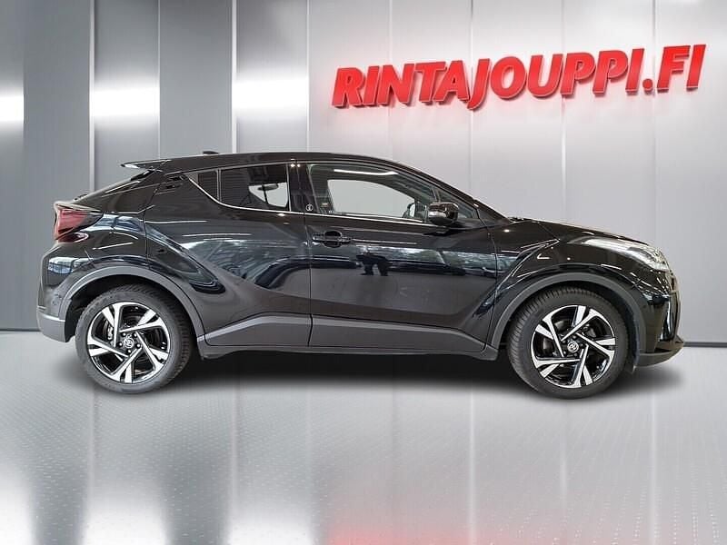 Käytetty Toyota C-HR Edition 184 HP (135 kW) 2022 Katumaasturi