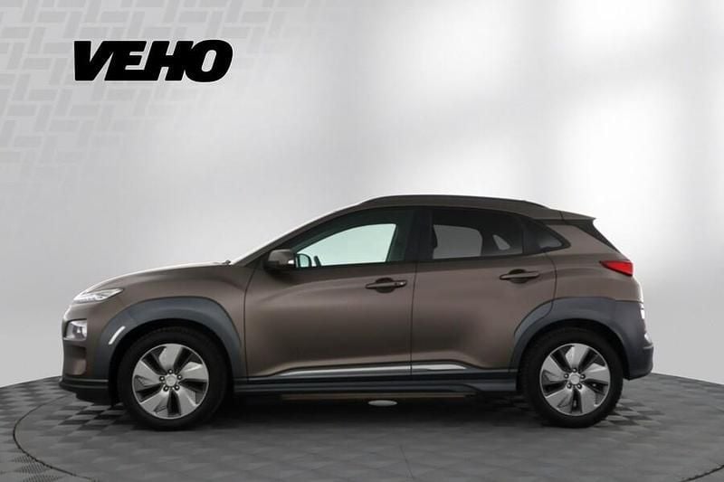 Käytetty Hyundai Kona Style 150 kW (204 HP) 2019 Harmaa Katumaasturi