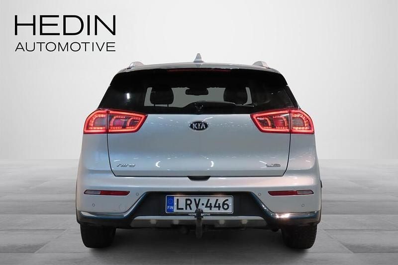 Käytetty Kia Niro EX 105 HP (77 kW) 2018 Harmaa Katumaasturi