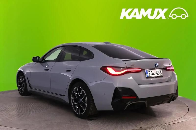 Käytetty BMW i4 Shadowline 442 kW (601 HP) 2022 Hopea / harmaa Sedan