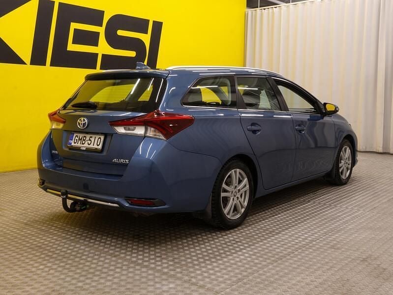 Käytetty Toyota Auris Touring Sports Active 116 HP (85 kW) 2017 Farmari