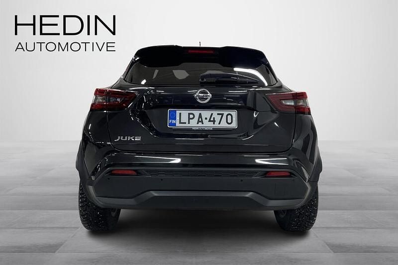 Käytetty Nissan Juke N-Connecta 117 HP (86 kW) 2020 Katumaasturi