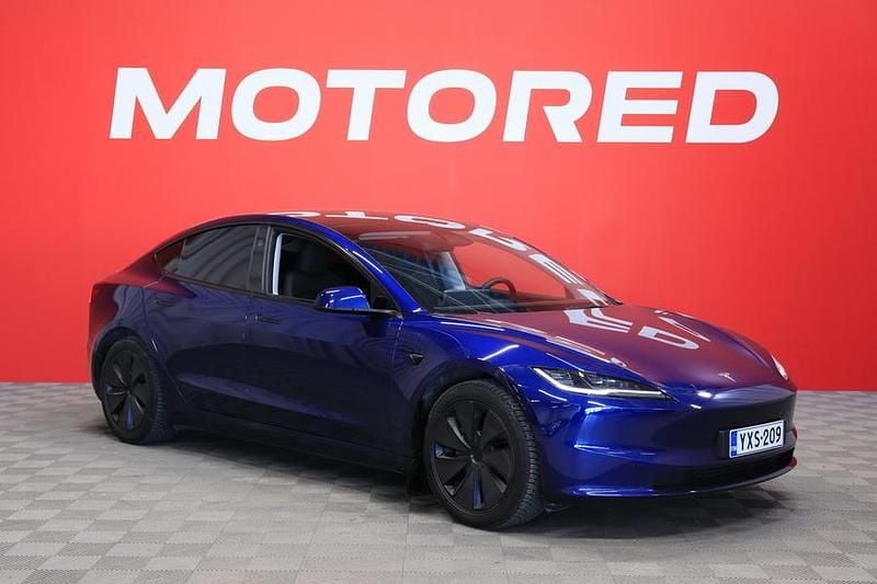 Käytetty 2024 Tesla Model 3 RWD Sedan | 35 490 € (Kallis) - Kuva 1/3