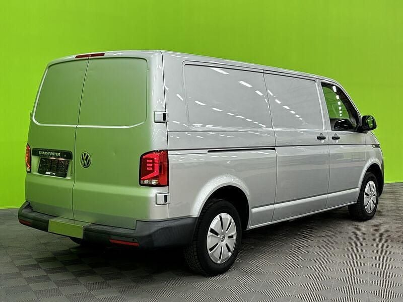 Käytetty VW T6.1 150 HP (110 kW) 2021 Hopea / harmaa Van