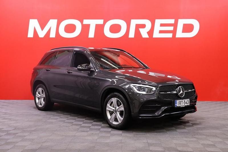 Käytetty 2021 Mercedes GLC300e Business Katumaasturi | 29 890 € (Hieman kallis) - Kuva 1/3