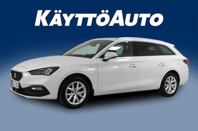 Käytetty Seat Leon XCELLENCE 204 HP (150 kW) 2021 Valkoinen Farmari