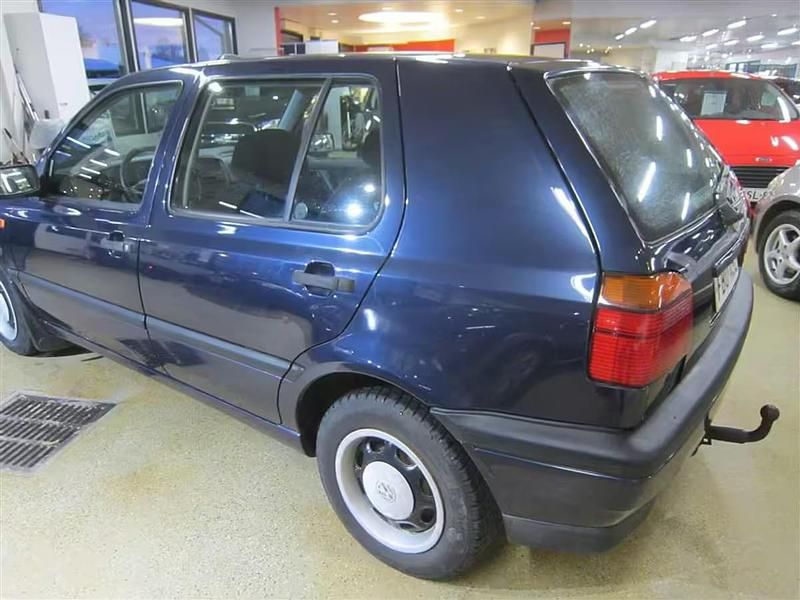 Käytetty VW Golf III 1994
