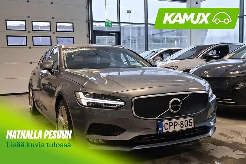 Käytetty Volvo V90 Momentum 150 HP (110 kW) 2020 Hopea / harmaa Farmari