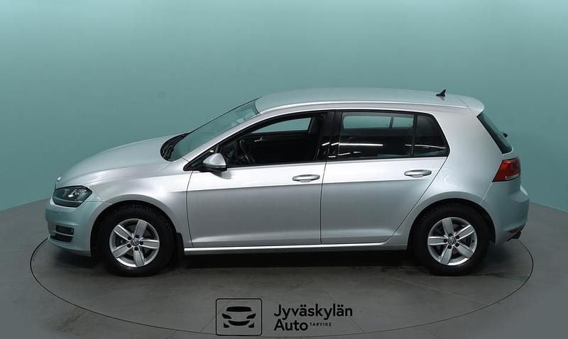 Käytetty VW Golf VII Allstar 110 HP (80 kW) 2016 Harmaa Viistoperä