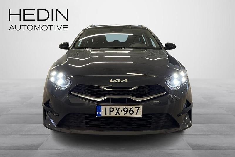 Käytetty Kia Ceed Sportswagon LX 120 HP (88 kW) 2022 Harmaa Farmari