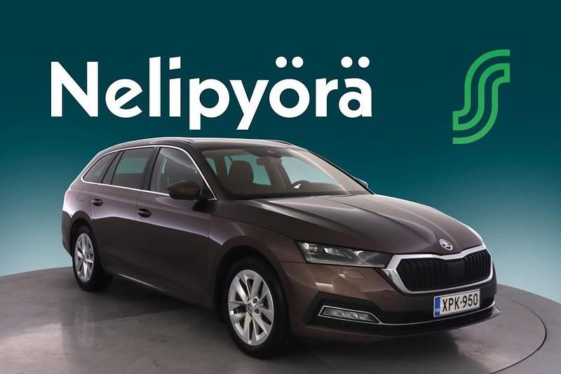 Käytetty Skoda Octavia Style 150 HP (110 kW) 2021 Ruskea Farmari