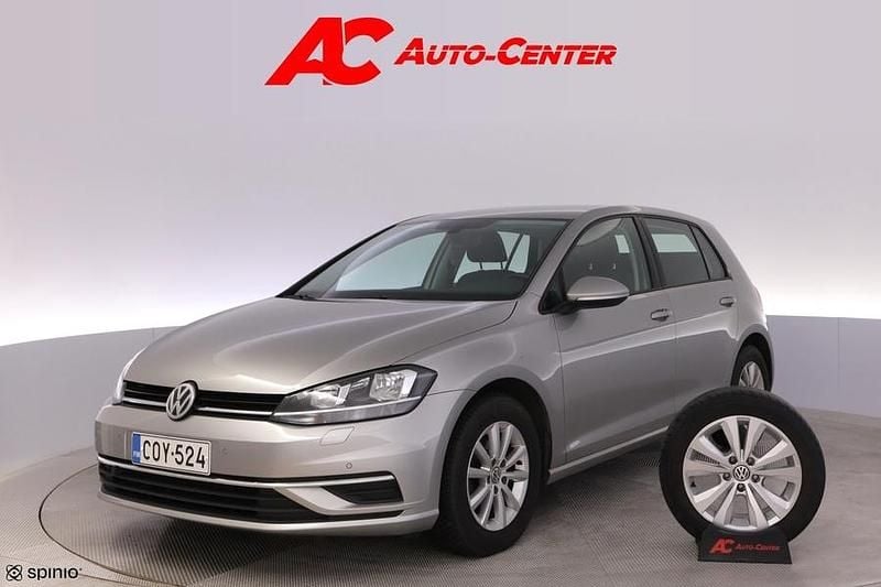 Käytetty VW Golf VII Comfortline 116 HP (85 kW) 2019 Viistoperä