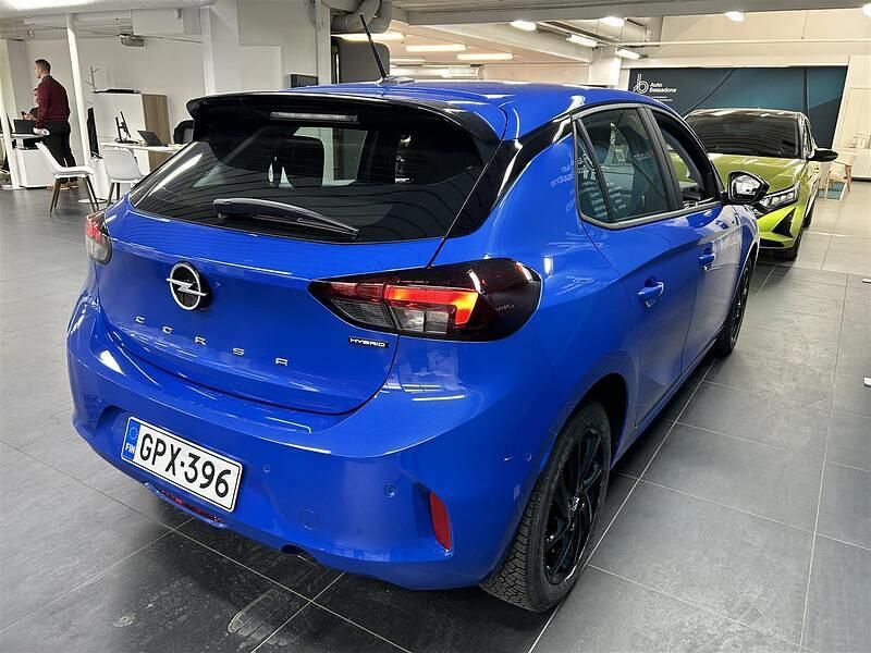 Käytetty Opel Corsa Edition 101 HP (74 kW) 2024 Viistoperä