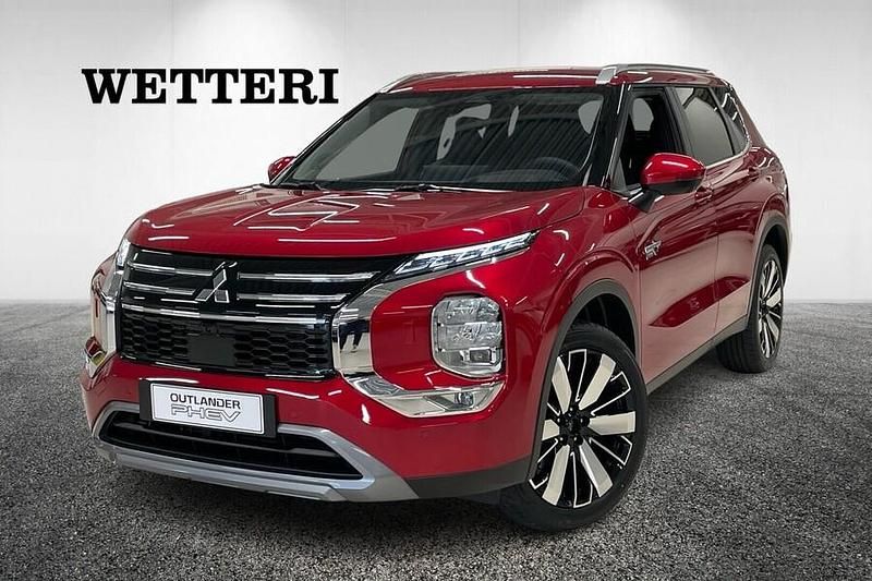 Uusi 2025 Mitsubishi Outlander P-HEV Intense Katumaasturi | 56 990 € - Kuva 1/4