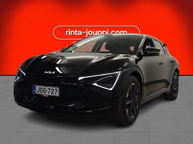 Musta Käytetty 2025 Kia EV6 Comfort Katumaasturi | 52 900 € (Kallis) - Kuva 1/3