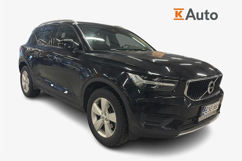 Käytetty Volvo XC40 Business Edition 163 HP (119 kW) 2020 Musta Katumaasturi