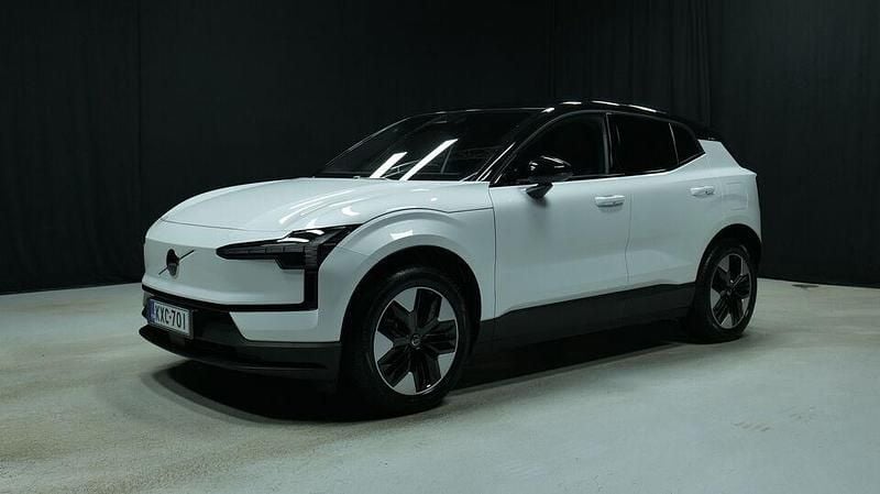 Uusi Volvo EX30 Plus 200 kW (272 HP) 2025 Katumaasturi