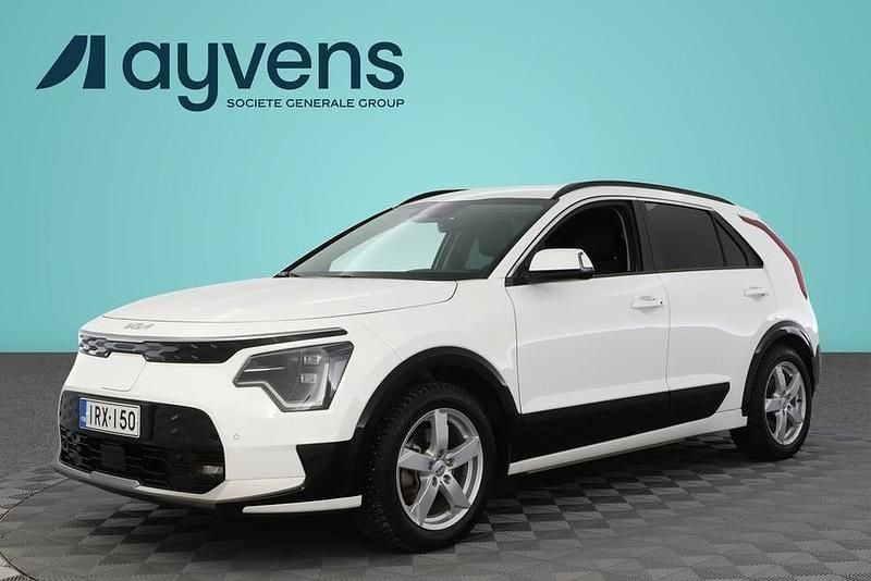 Käytetty Kia e-Niro EX 150 kW (204 HP) 2024 Valkoinen Katumaasturi