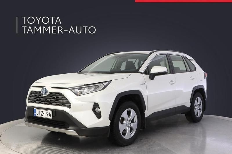 Valkoinen Käytetty 2022 Toyota RAV4 Hybrid Active Katumaasturi | 36 980 € (Hyvä tarjous) - Kuva 1/3
