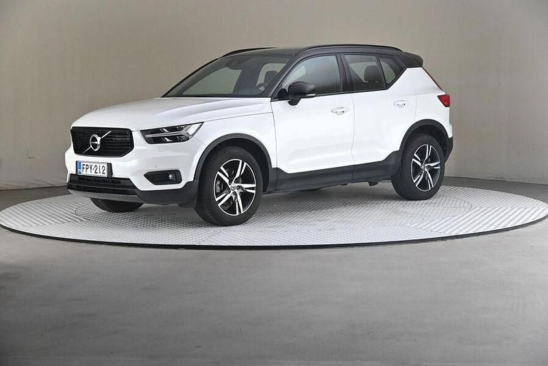 Käytetty 2021 Volvo XC40 Business Edition Katumaasturi | 31 500 € (Perustarjous) - Kuva 1/4