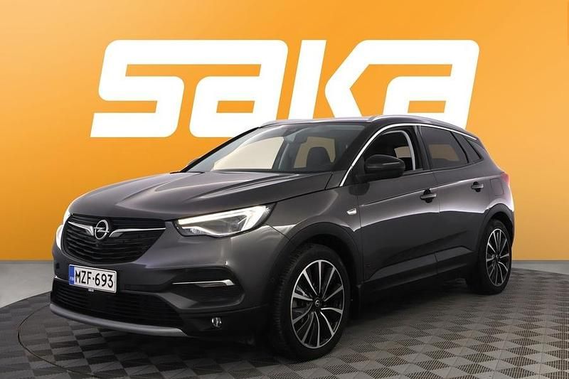Käytetty Opel Grandland X Executive 301 HP (221 kW) 2021 Katumaasturi