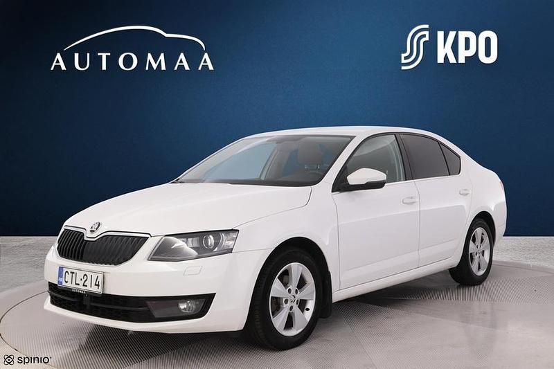 Valkoinen Käytetty 2015 Skoda Octavia Elegance Viistoperä | 8 280 € (Perustarjous) - Kuva 1/3