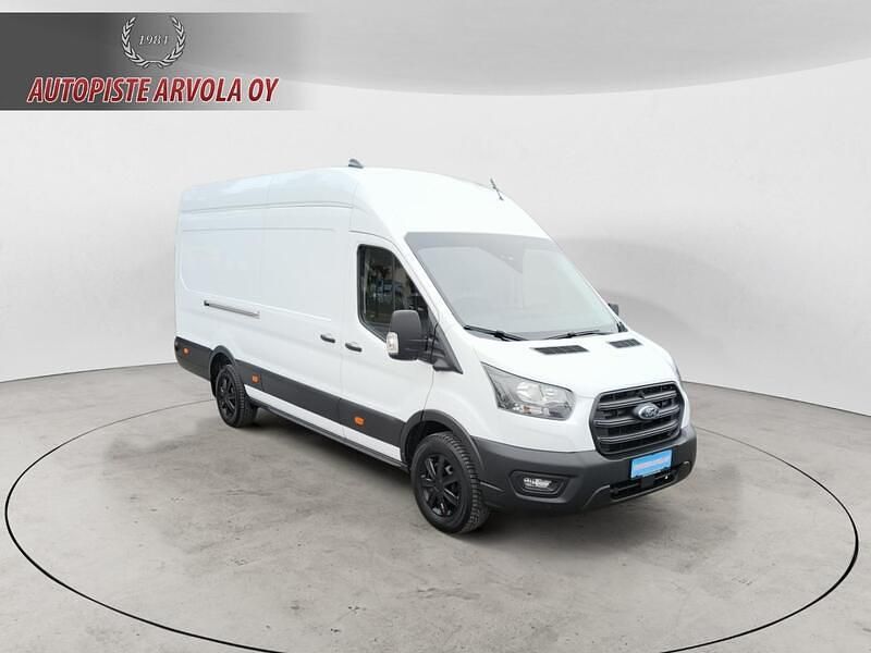 Käytetty Ford Transit 131 HP (96 kW) 2024 Van