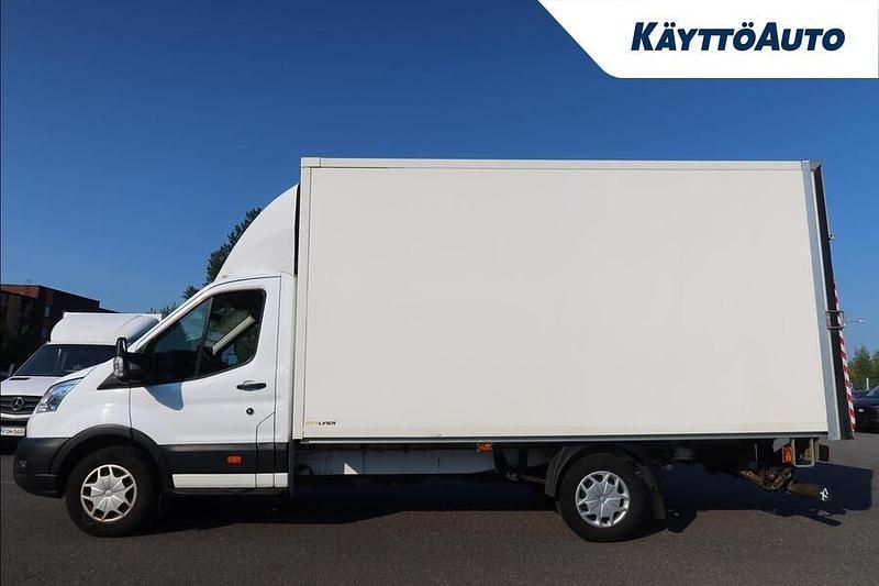 Käytetty Ford Transit Trend 170 HP (125 kW) 2020 Valkoinen Van