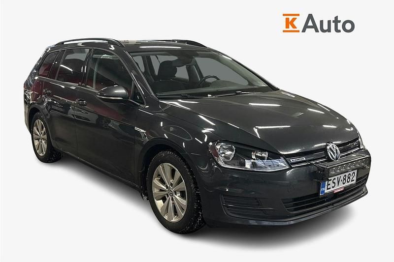 Käytetty VW Golf VII Comfortline 110 HP (80 kW) 2016 Harmaa Farmari