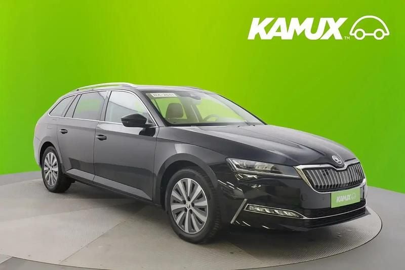 Musta Käytetty 2023 Skoda Superb Style Farmari | 30 590 € (Perustarjous) - Kuva 1/4