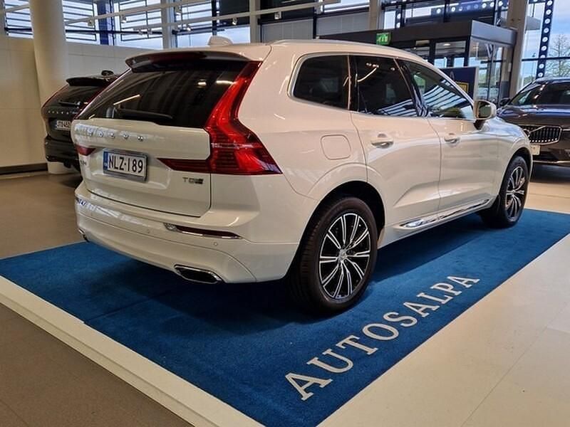 Käytetty Volvo XC60 Inscription 392 HP (288 kW) 2020 Valkoinen Katumaasturi