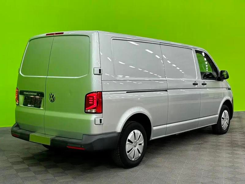 Käytetty VW T6.1 150 HP (110 kW) 2021 Hopea / harmaa Van
