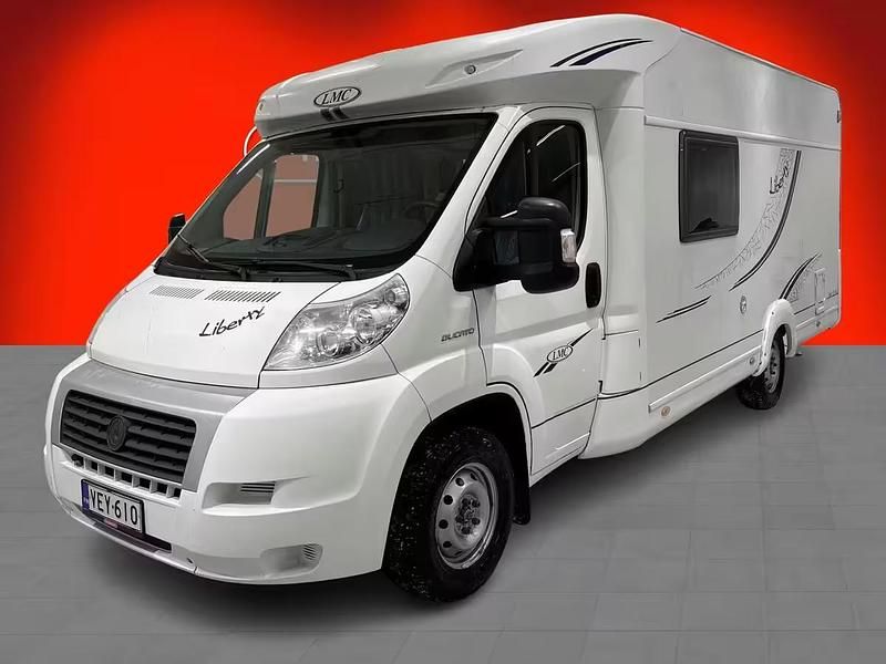 Käytetty Fiat 130 2007