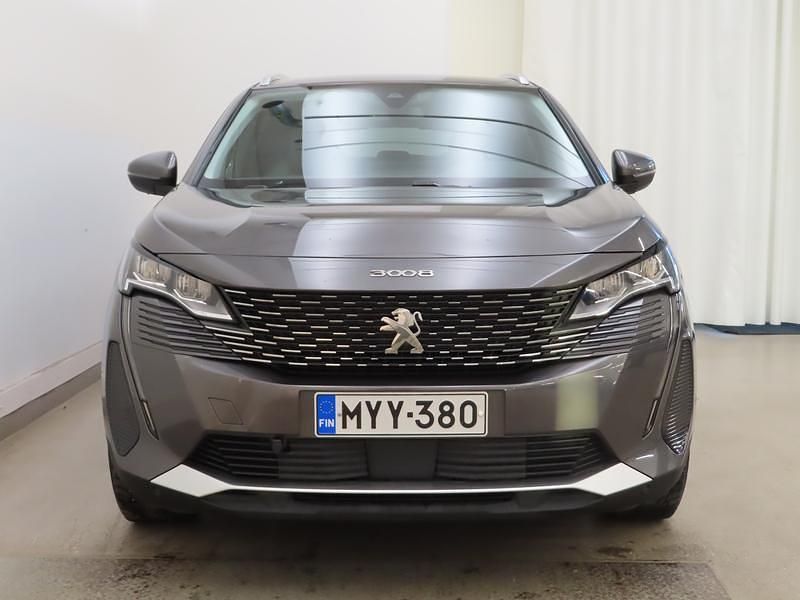 Käytetty Peugeot 3008 Allure 131 HP (96 kW) 2021 Harmaa Katumaasturi