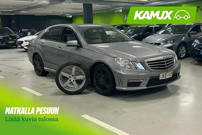 Hopea / harmaa Käytetty 2010 Mercedes E350 AMG Sedan | 8 490 € (Supertarjous) - Kuva 1/4