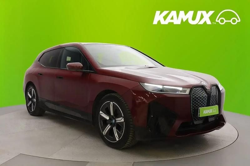 Käytetty BMW iX Sport Line 239 kW (326 HP) 2022 Punainen Katumaasturi